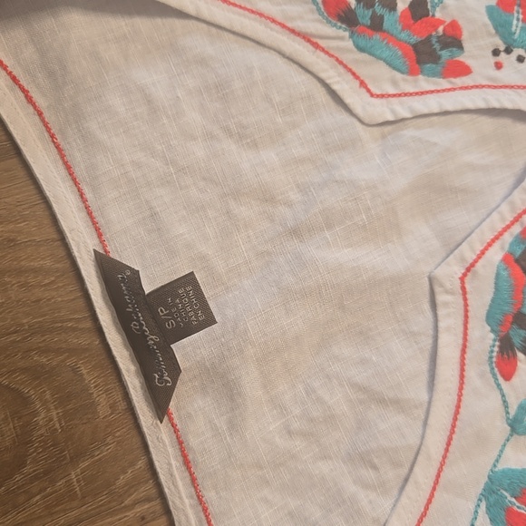 Tommy Bahama White Tunic with Floral Embroidery 100% Linen - Picture 2 of 6